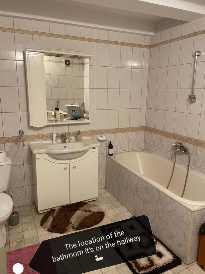 Blue House Hotell Braşov Eksteriør bilde