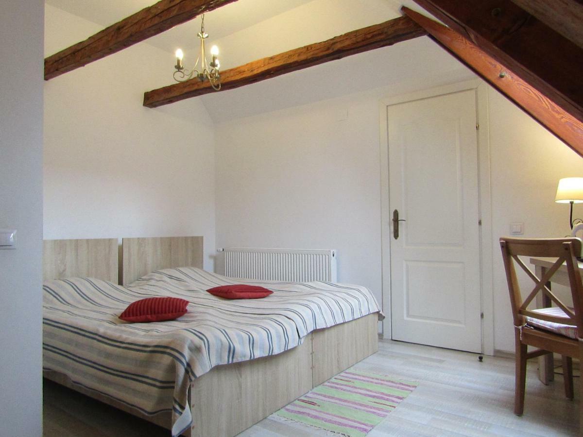 Blue House Hotell Braşov Eksteriør bilde